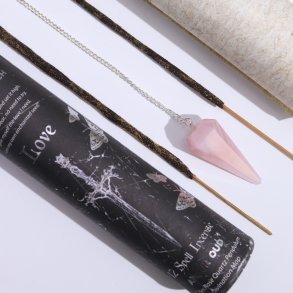 Ancient Witch Spell R�gelse � K�rlighed med Rosenkvartspendul