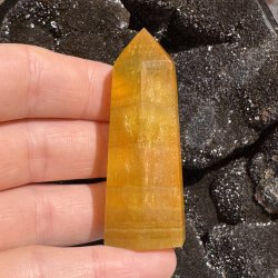 Gul fluorit t�rn 67mm