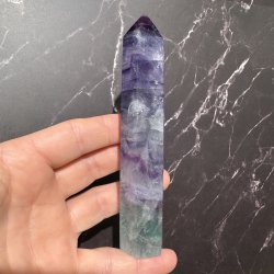 Regnbue fluorit t�rn 141 mm