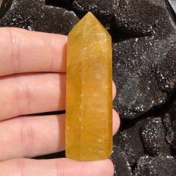 Gul fluorit t�rn 69mm