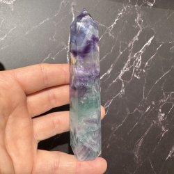 Regnbue fluorit t�rn 130 mm