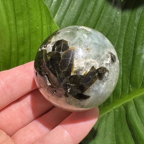 Prehnit kugle 54mm