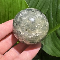 Prehnit kugle 55mm