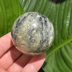 Prehnit kugle 58mm