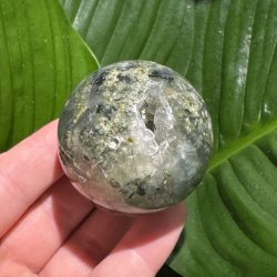 Prehnit kugle 54mm