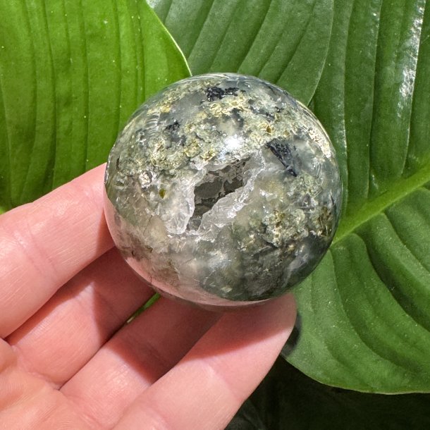 Prehnit kugle 54mm