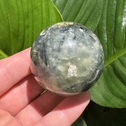 Prehnit kugle 54mm