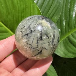 Prehnit kugle 58mm