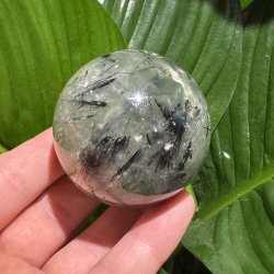 Prehnit kugle 58mm