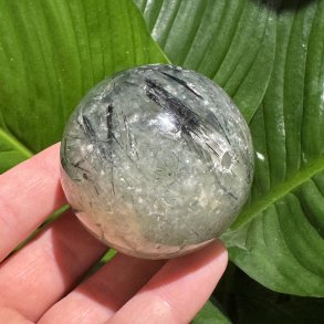 Prehnit kugle 58mm