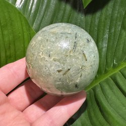 Prehnit kugle 66mm