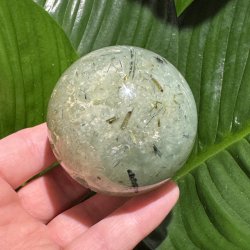 Prehnit kugle 66mm