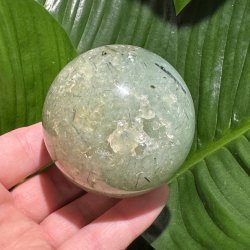 Prehnit kugle 66mm