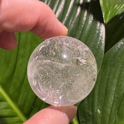 Bjergkrystal kugle 42mm