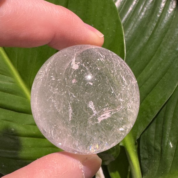 Bjergkrystal kugle 45mm