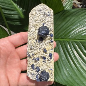 Bl�b�r Fluorit t�rn Mongoliet 127mm