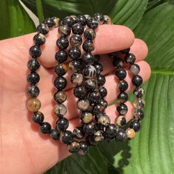 Sort turmalin armb�nd m. golden healer 8mm