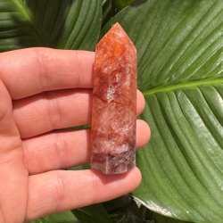 Hematoid kvarts t�rn 75 mm