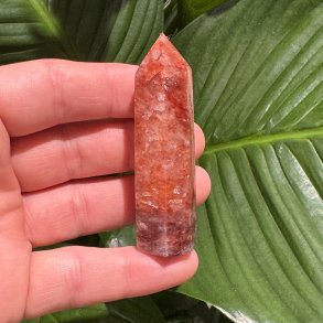 Hematoid kvarts t�rn 75 mm