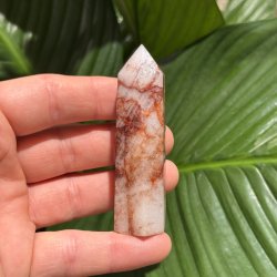 Hematoid kvarts t�rn 80 mm