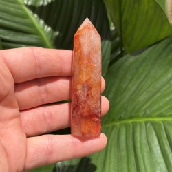 Hematoid kvarts t�rn 84 mm