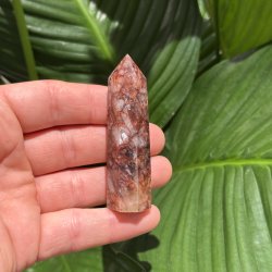 Hematoid kvarts t�rn 74 mm