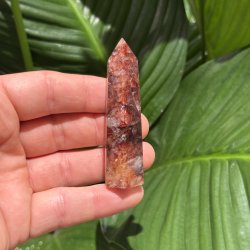 Hematoid kvarts t�rn 74 mm