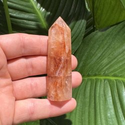 Hematoid kvarts t�rn 79 mm