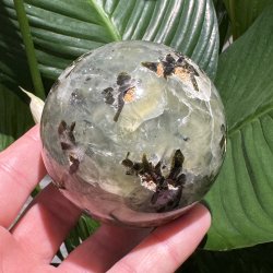 Prehnit kugle 78mm