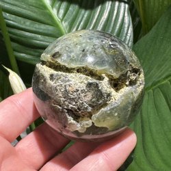 Prehnit kugle 68mm