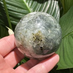 Prehnit kugle 68mm