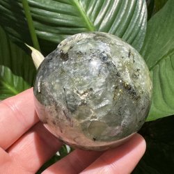 Prehnit kugle 65mm