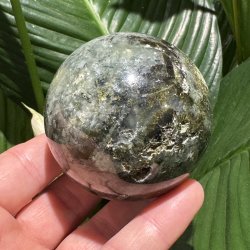 Prehnit kugle 67mm