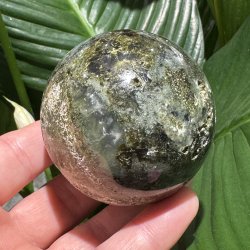Prehnit kugle 67mm