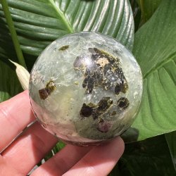 Prehnit kugle 68mm