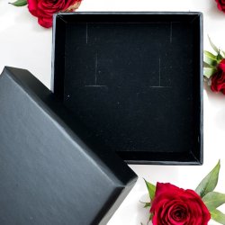 Flot matsort smykkeske