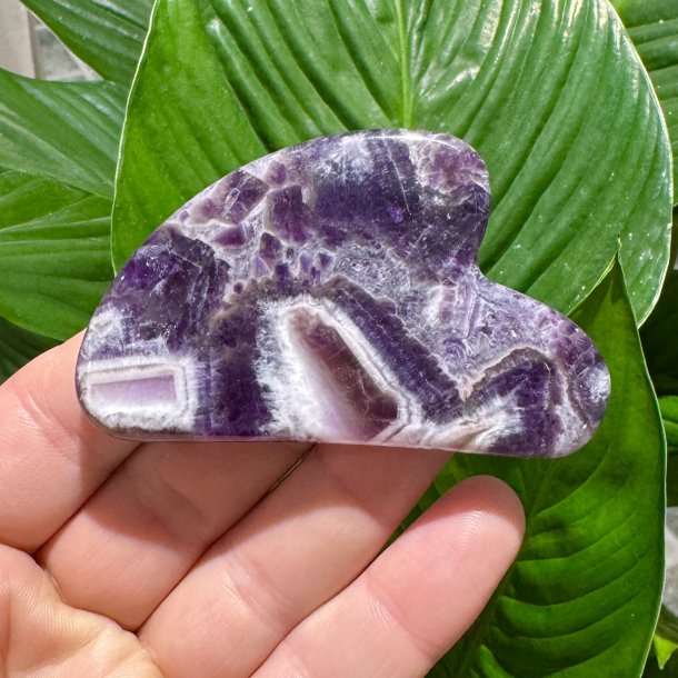 Chevron ametyst gua-sha