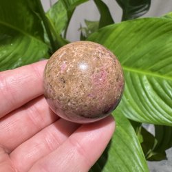 Rhodonit kugle 41mm