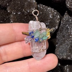 Bjergkrystal vedhng m. livets tr