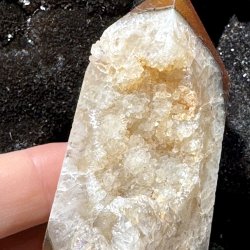 Karneol druzy trn 99mm