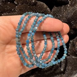 Apatit bl armbnd diamant slebet