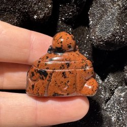 Mahogni obsidian buddha