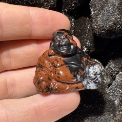 Mahogni obsidian buddha