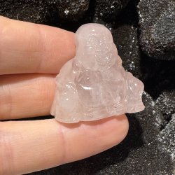 Rosenkvarts buddha