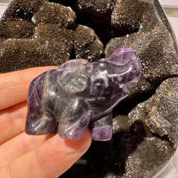 Fluorit elefant 57mm