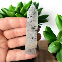 Kvarts t�rn med goetit 87mm