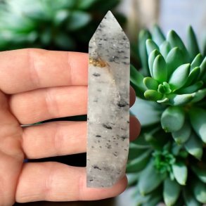 Kvarts t�rn med goetit 87mm