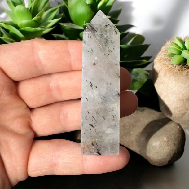 Kvarts t�rn med goetit 79mm