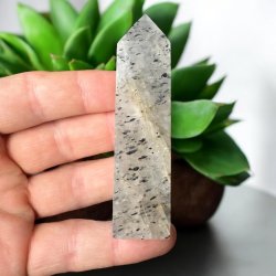 Kvarts t�rn med goetit 86mm