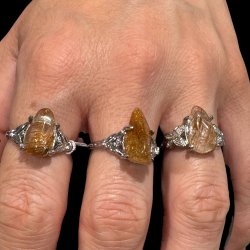 Fingerring med guldrutil krystal